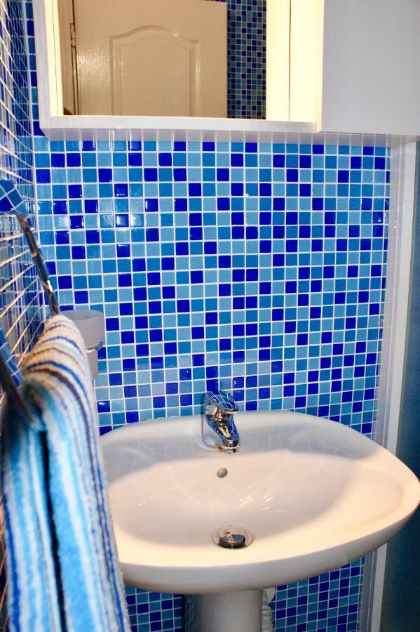 Studio Apartments Morinj Bagian luar foto